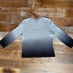 Ellen Tracy Silk Cashmere 3/4 Sleeve Sweater Top. Silver and Dark Gray. M Petite